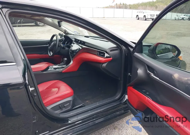 4T1K61AK7LU339313: 38401650