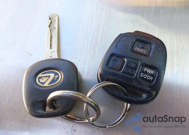 2T2GK31U38C046978: 38405231