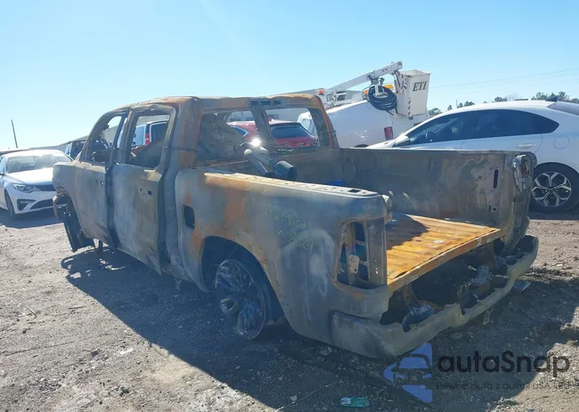 1C6SRFJT4NN108827: 38410805