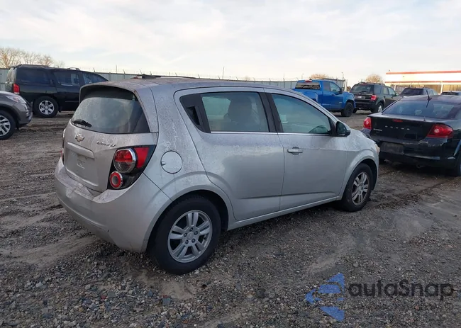 1G1JC6SH8E4216494: 38415642