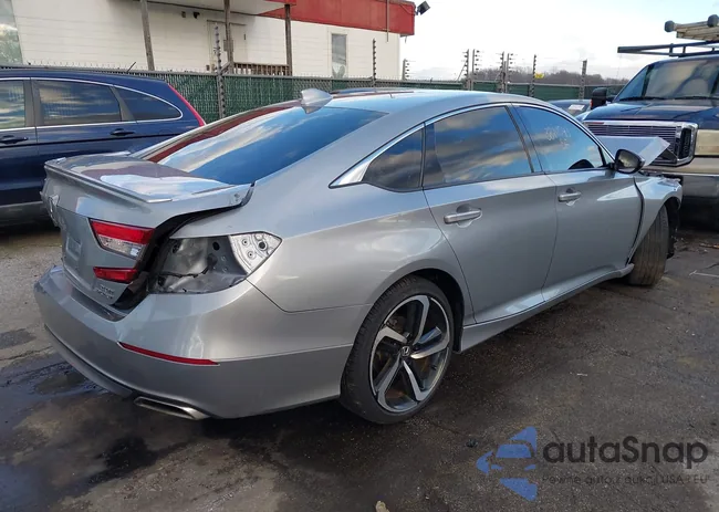 1HGCV2F34KA014283: 38417543