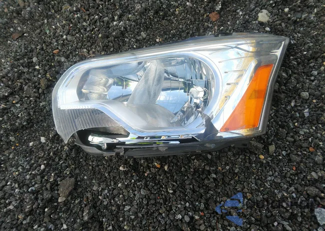 1FBZX2YM9HKA96012: 38418828