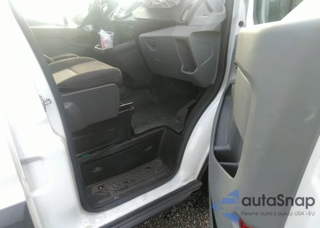 1FBZX2YM9HKA96012: 38418828