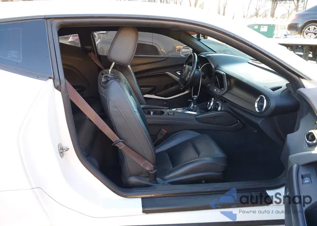 1G1FC1RS8H0121875: 38421768