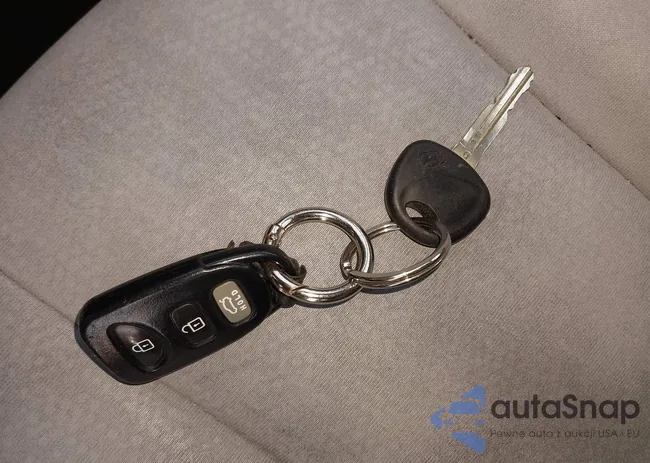 KMHDU4AD7AU876889: 38421811