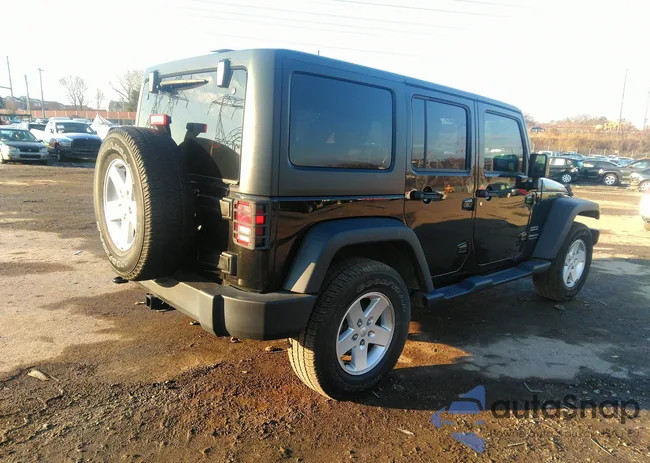 1C4BJWDG8HL690607: 38422498