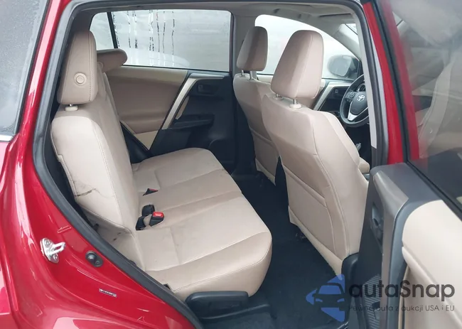 2T3RFREV8DW012140: 38425668