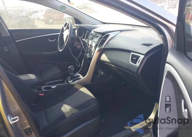 KMHD35LH7FU236021: 38428200