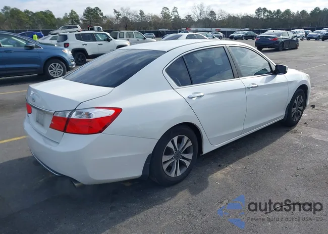 1HGCR2F30EA204915: 38432073