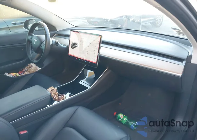 5YJ3E1EB2JF132498: 38435036