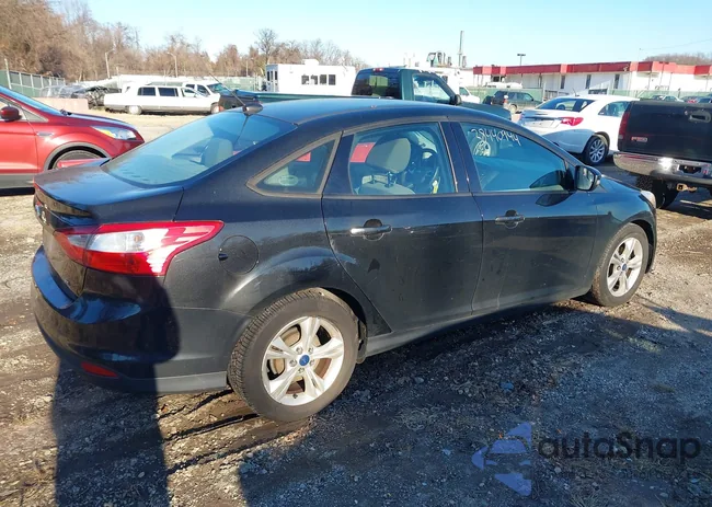 1FADP3F21EL395759: 38440944