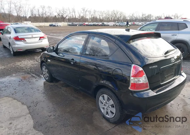 KMHCM3AC2BU188393: 38443107