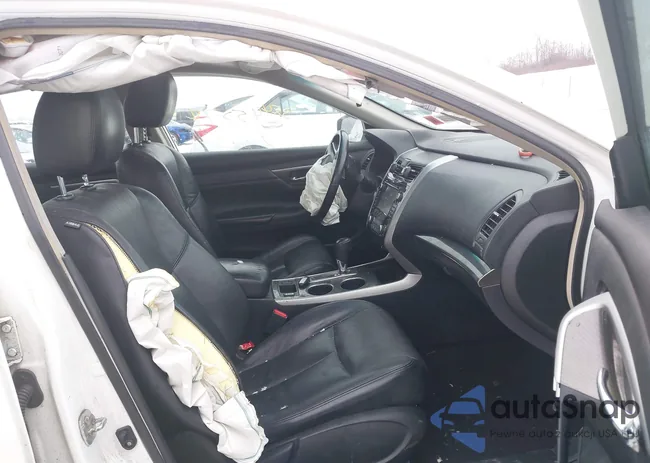 1N4AL3AP4DN565973: 38445274