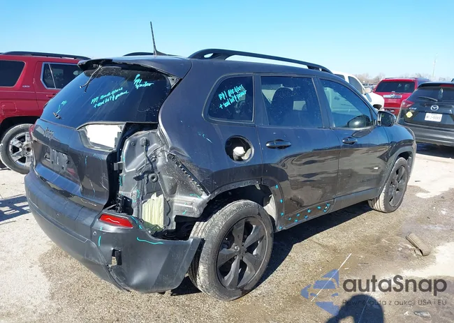 1C4PJLLB0KD458076: 38448881