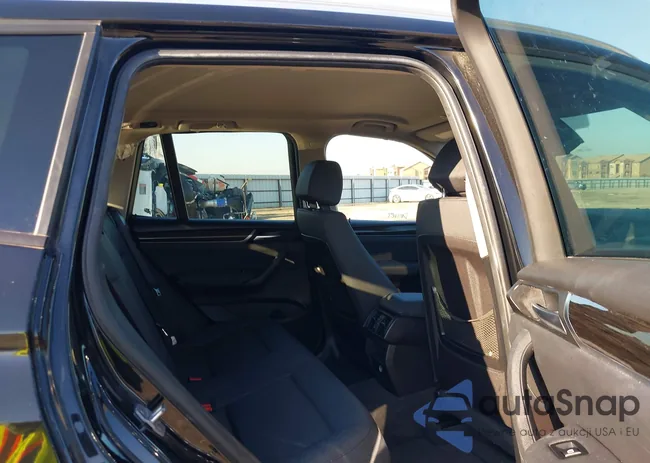 5UXWX9C35H0W80200: 38454017