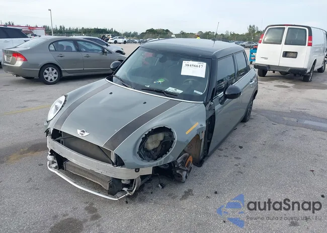 WMWXU1C58J2F79549: 38456617