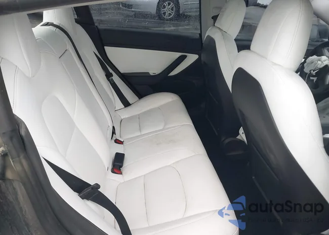 5YJ3E1ECXLF647146: 38469680