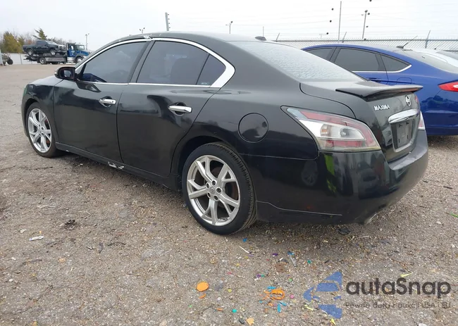 1N4AA5AP2CC828215: 38470448