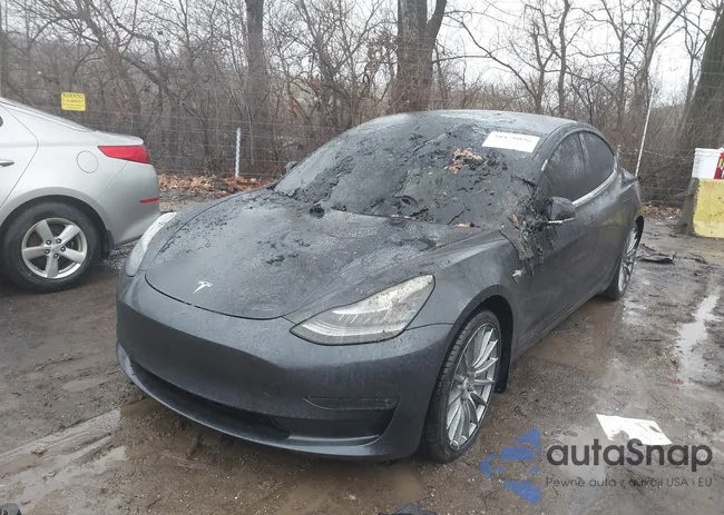 5YJ3E1EB2JF073078: 38478096