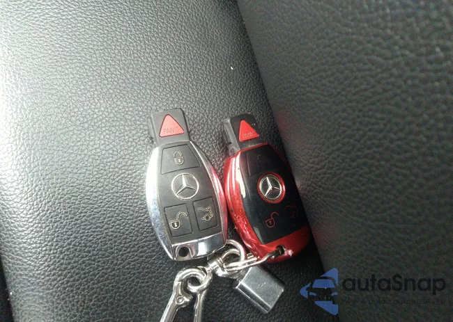 WDDSJ4EB6GN386823: 38482617