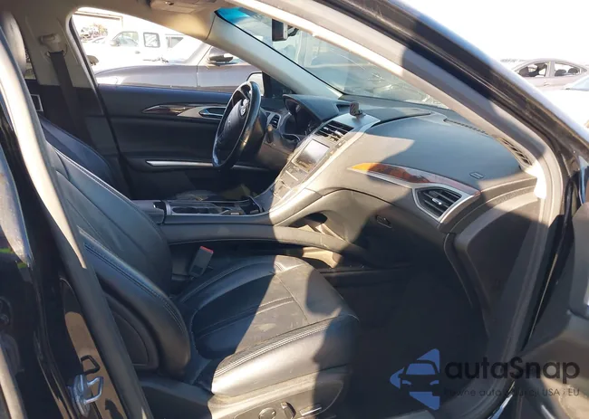 3LN6L2LUXGR602020: 38487445