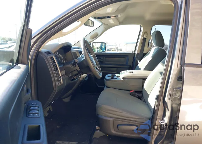 1C6RR6FT6DS699038: 38490079