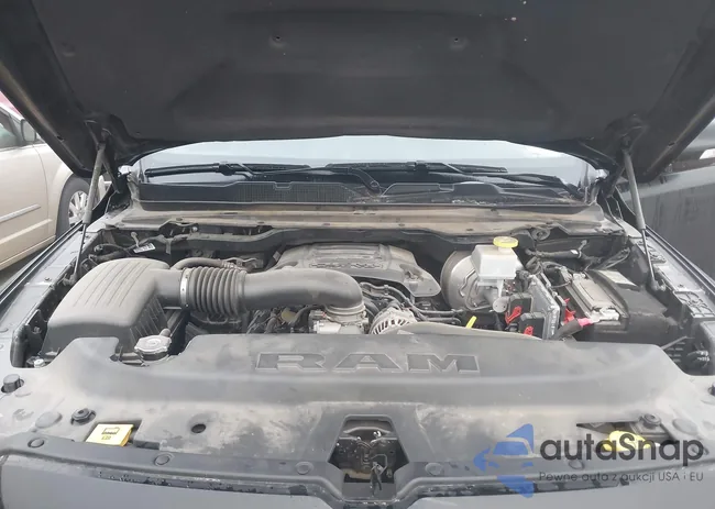 1C6RREBT7NN125869: 38492511