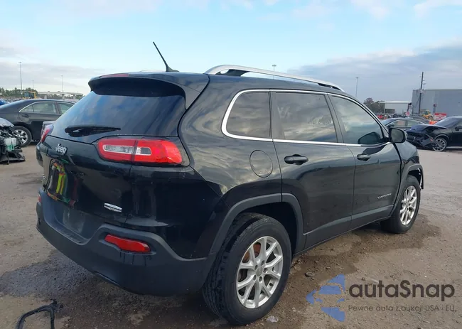 1C4PJMCB6FW739136: 38494852