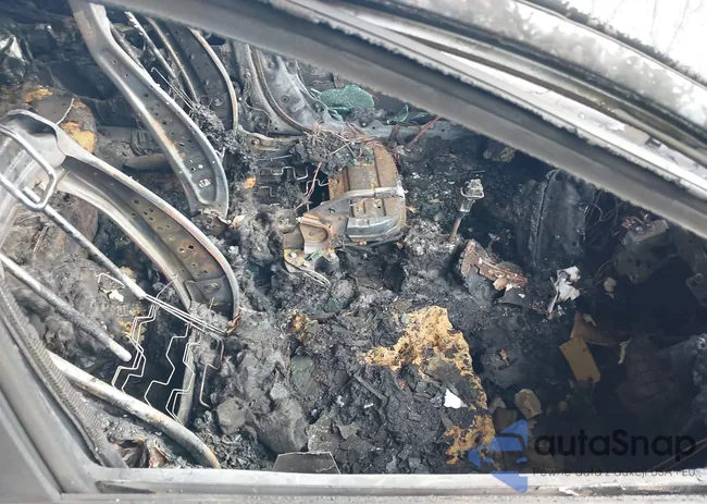 5NPLM4AG2NH075152: 38502853