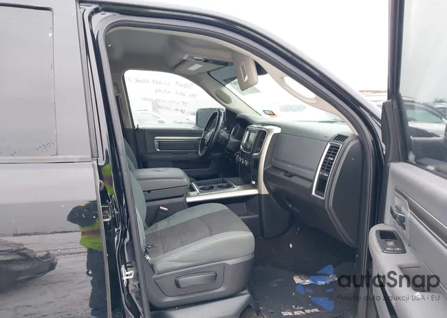 1C6RR6LT0ES302008: 38504865