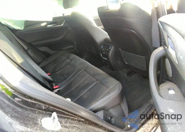 5UX33DT08P9R88138: 38504937