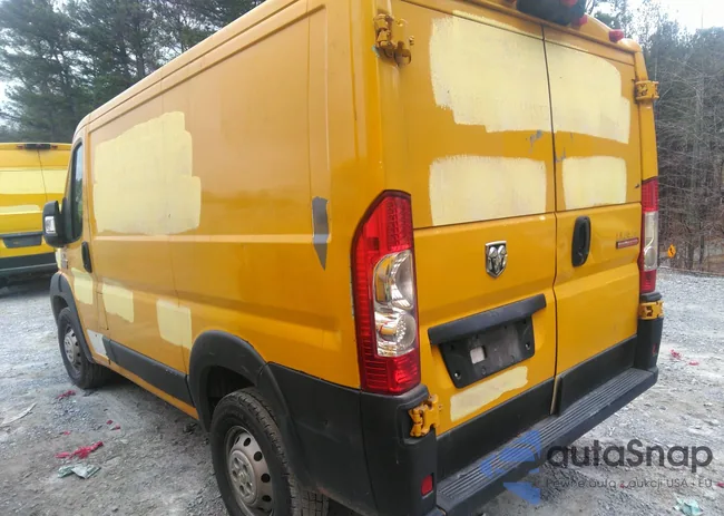 3C6TRVNG0KE535174: 38507654