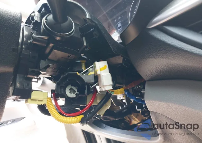 3KPF24AD9KE045168: 37540896