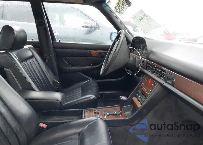 WDBCA35D2GA246302: 37540836