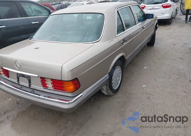 WDBCA35D2GA246302: 37540836