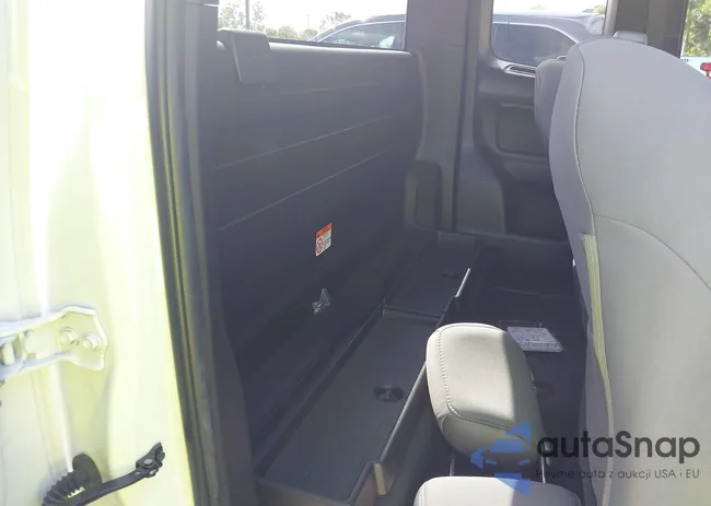 3TYRX5GN6NT060472: 37567075