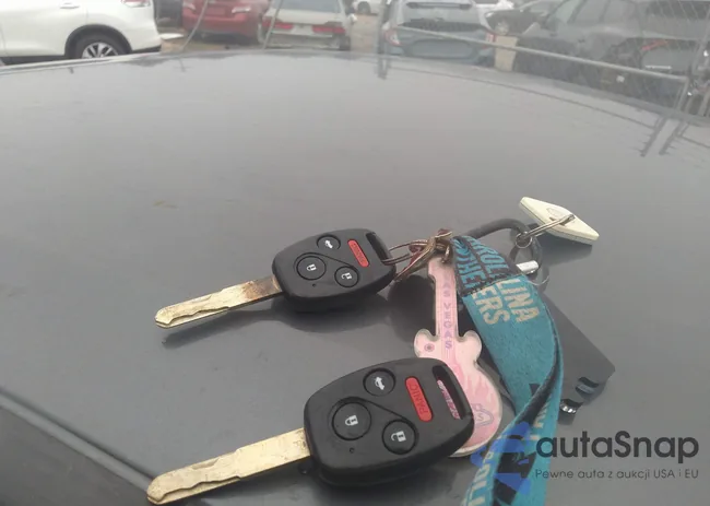 2HGFG3B58CH523851: 37568834