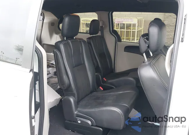 2C4RDGCG4HR805983: 37569702