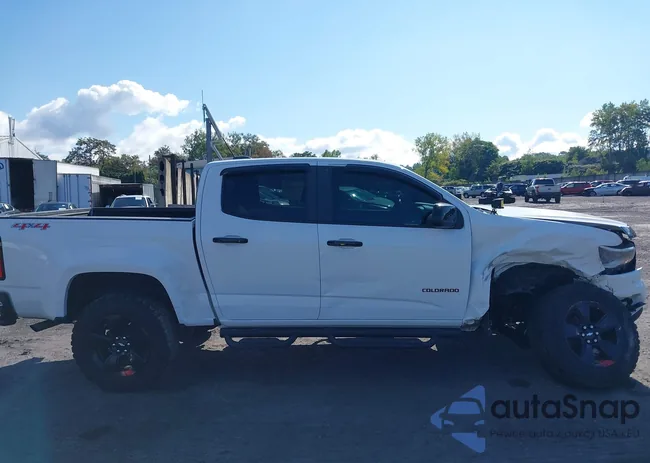 1GCGTCEN3H1305137: 37573882