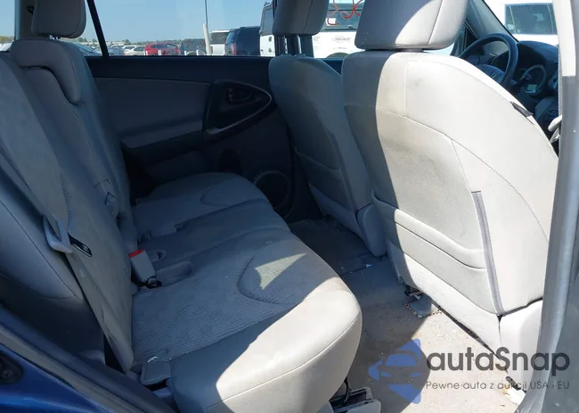 2T3BF4DV6CW241825: 37573638