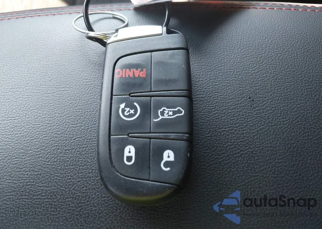 1C4SDHCT4PC635703: 37581046