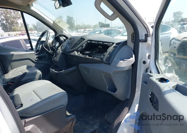 1FTBW2ZM0GKB24258: 37584135