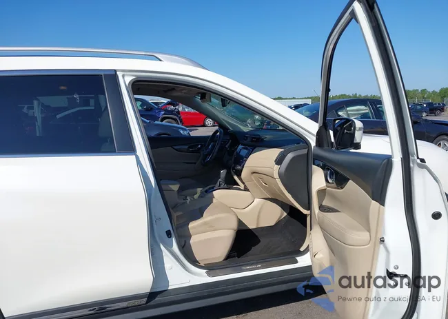 JN8AT2MT9JW491991: 37591635