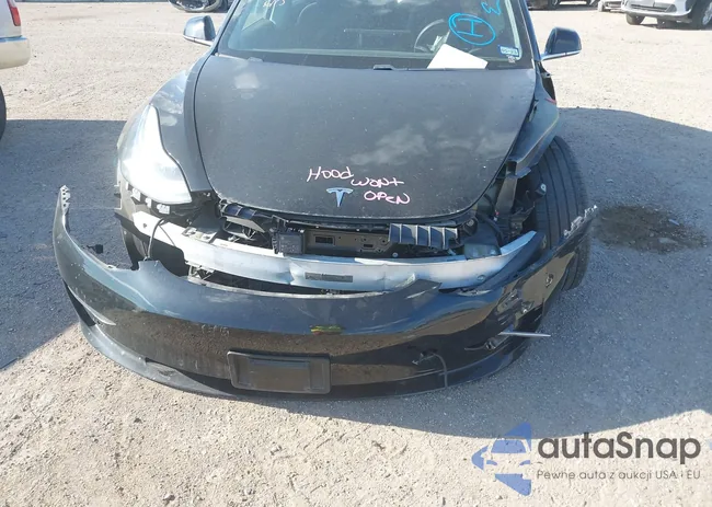 5YJ3E1EA9LF643880: 37601534