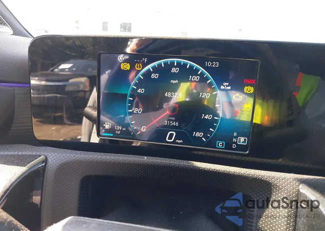 WDD3G4FBXKW020447: 37603624