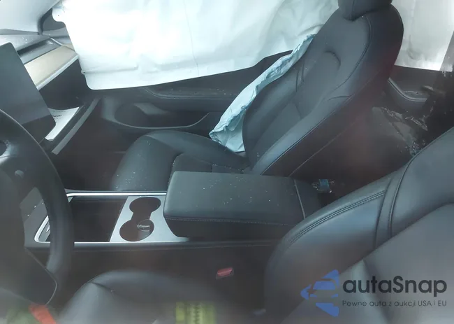 5YJ3E1EB4MF068064: 37604862