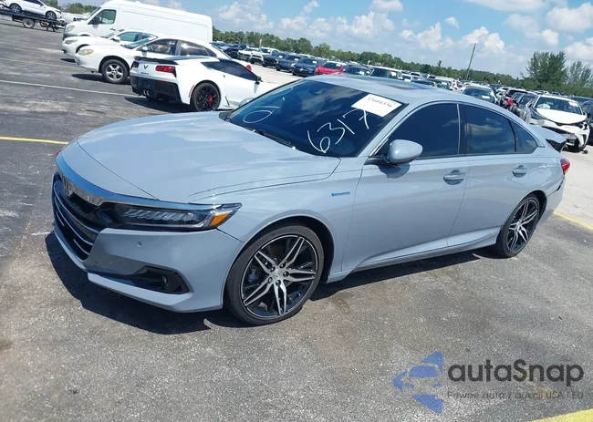 1HGCV3F92NA026317: 37604336