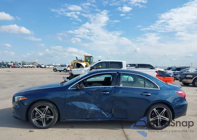 W1K3G4EB5MJ271569: 37620133