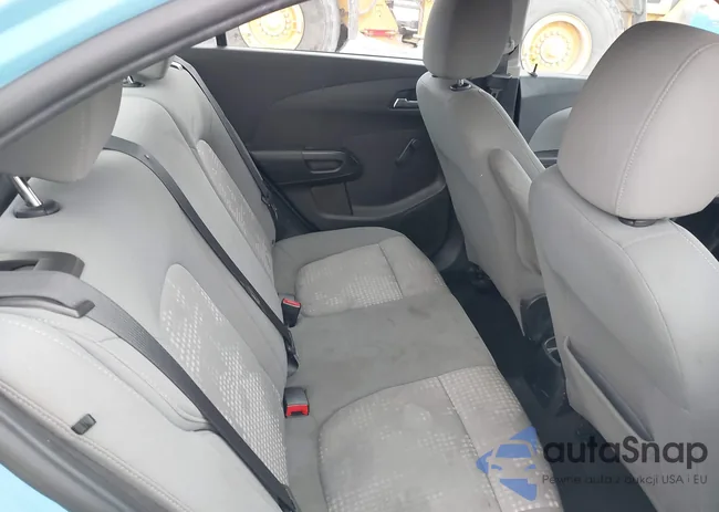 1G1JA5SH4E4158111: 37624839