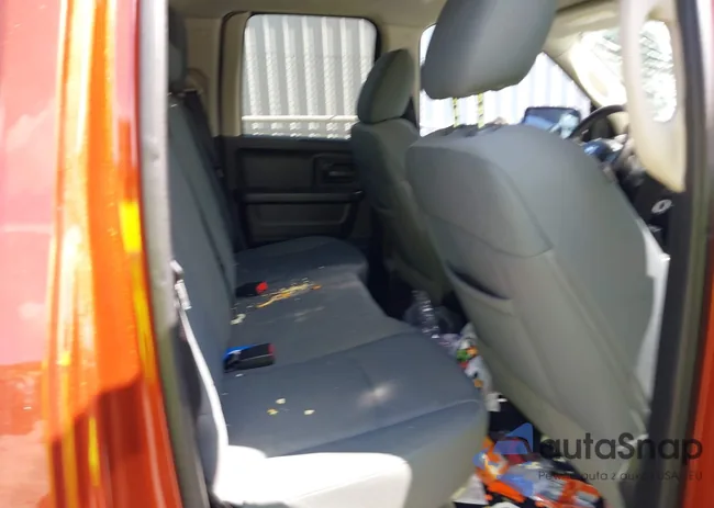 1C6RR7FT5DS618049: 37624920